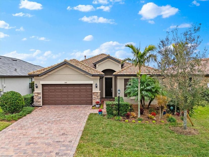 Picture of 7409 Chester Trail, Bradenton FL 34202