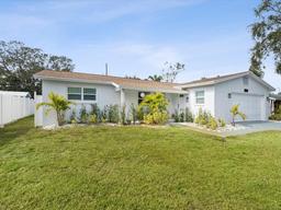 Picture of 10264 Oakhurst Road, Largo, FL 33774