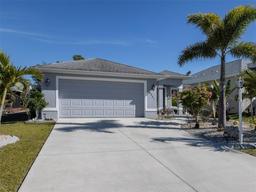 Picture of 4251 Oak Terrace Circle, Port Charlotte, FL 33953