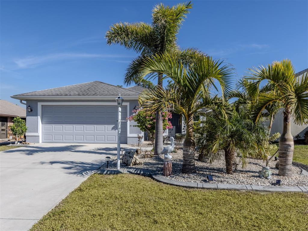 Picture of 4251 Oak Terrace Circle, Port Charlotte, FL 33953