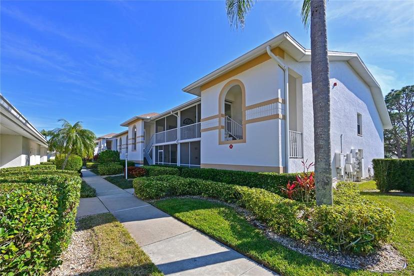 Picture of 6908 Drewrys Bluff Unit 712, Bradenton FL 34203