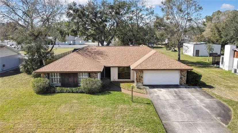 Picture of 17306 Lynndan Drive, Lutz FL 33548