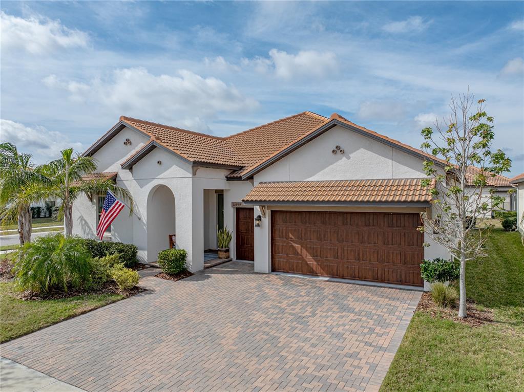 Picture of 16959 Scuba Crest Street, Wimauma, FL 33598