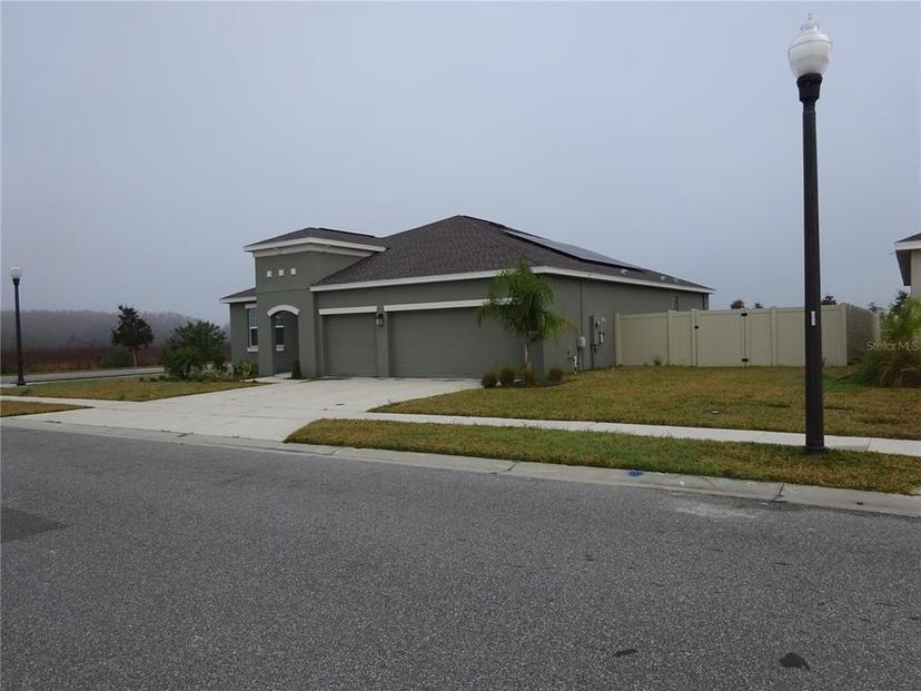 Picture of 400 Watusi Way, St Cloud FL 34772