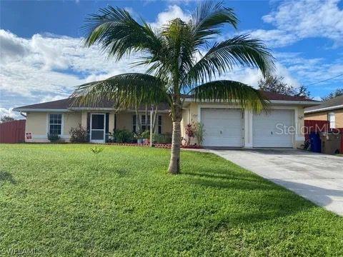 Picture of 3909 13Th Street Sw, Lehigh Acres, FL 33976