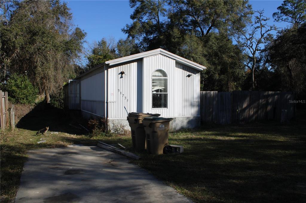 Picture of 31735 S Lake Drive, Eustis, FL 32736