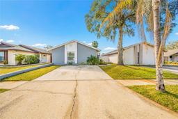 Picture of 11045 Springridge Drive, Tampa, FL 33624