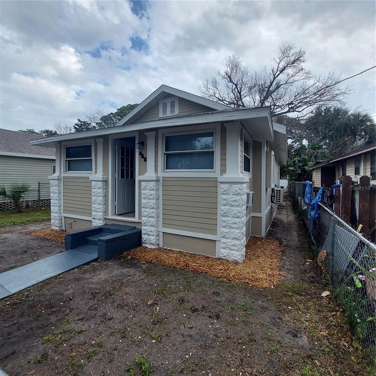 Picture of 645 Cherry Street, Daytona Beach FL 32114