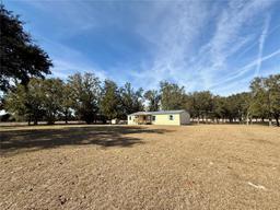 Picture of 27910 NW 46Th Avenue, Newberry, FL 32669