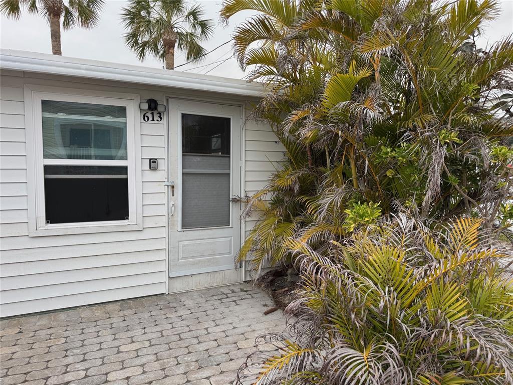 Picture of 2601 Gulf Drive N Unit 613, Bradenton Beach, FL 34217