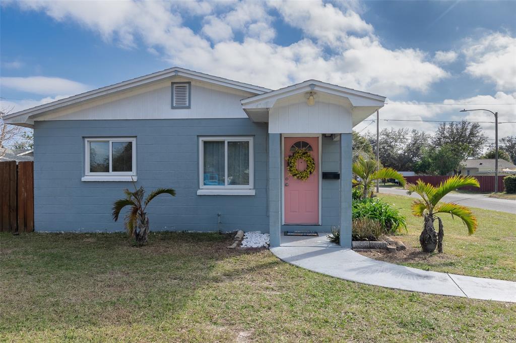 Picture of 3046 35Th Avenue N, St Petersburg, FL 33713