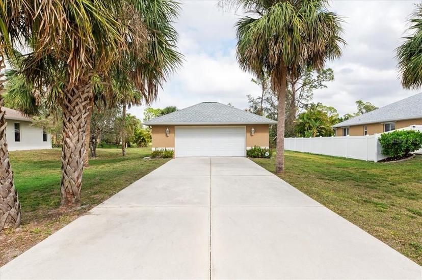 Picture of 1422 Evangelina Lane, North Port FL 34286