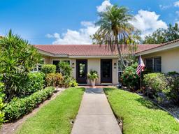 Picture of 2153 Pueblo Circle Unit V14, Sarasota, FL 34231