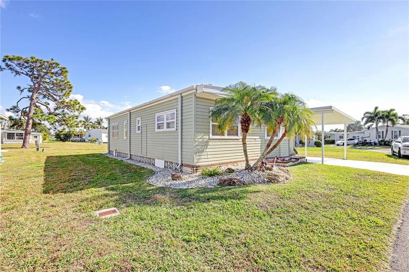 Picture of 2100 Kings Highway Unit 833, Port Charlotte FL 33980