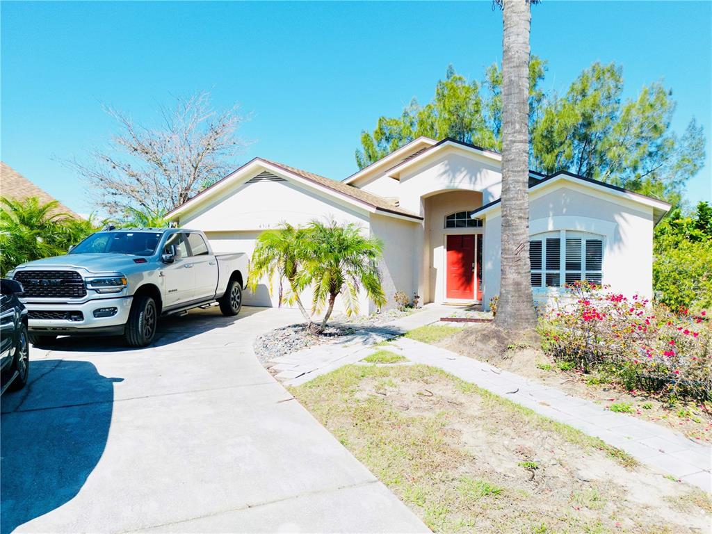 Picture of 4514 Arizona Sun Ct, Valrico, FL 33594