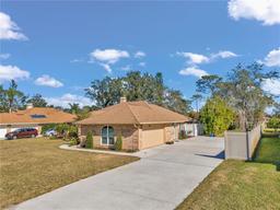 Picture of 407 Soft Shadow Lane, Debary, FL 32713