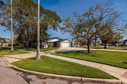 Picture of 5500 Bayou Grande Boulevard Ne, St Petersburg, FL 33703