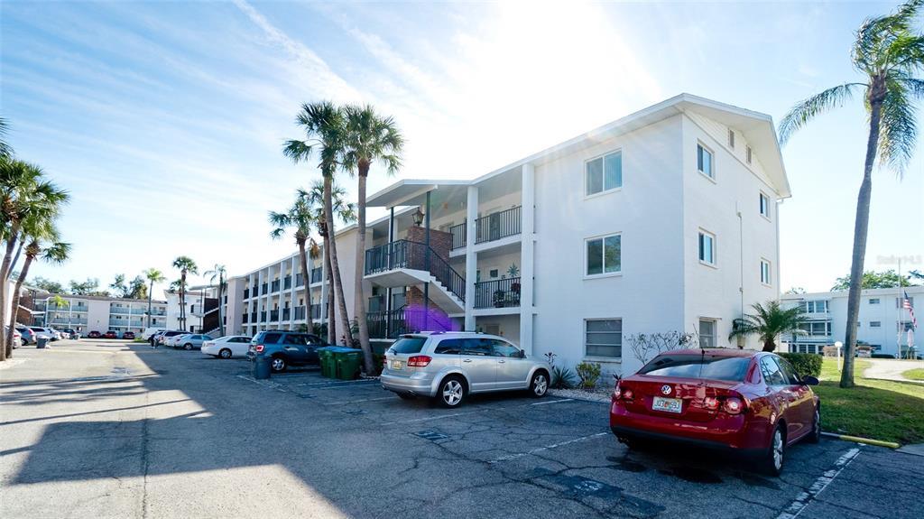 Picture of 2044 Canal Drive Unit M37, Bradenton, FL 34207