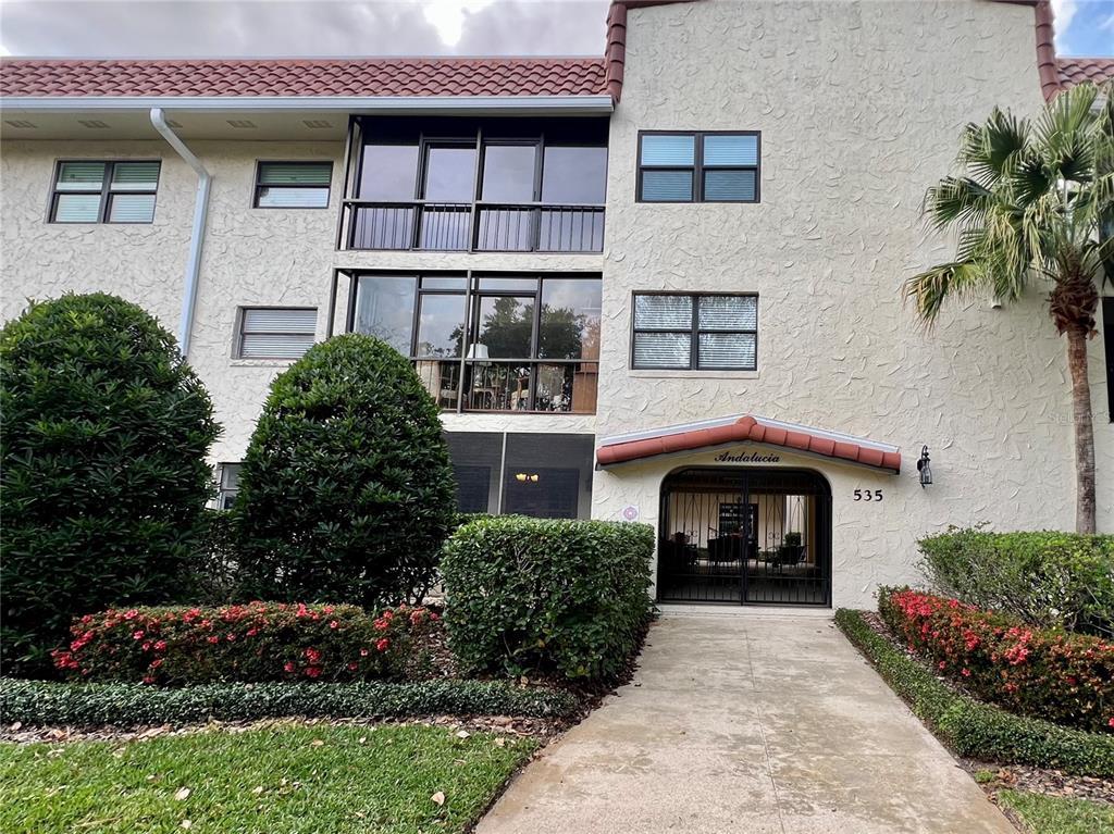 Picture of 535 N Interlachen Avenue Unit 203, Winter Park, FL 32789