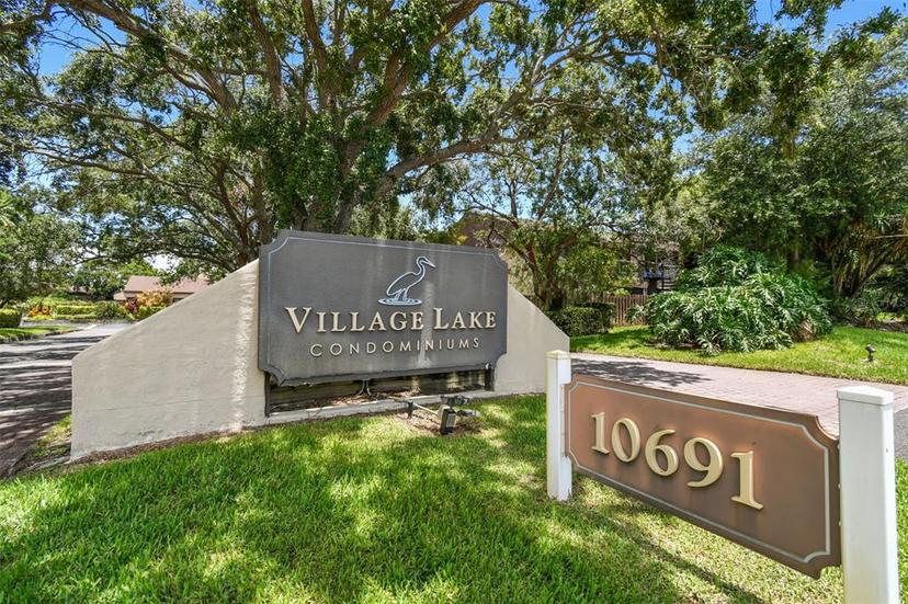 Picture of 880 S Village Lake Drive N Unit 106, St Petersburg FL 33716