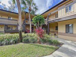 Picture of 2679 Sabal Springs Circle Unit 102, Clearwater, FL 33761