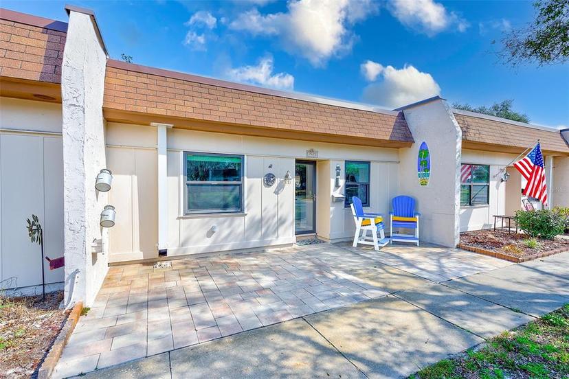 Picture of 1505 Mission Hills Boulevard Unit 4D, Clearwater FL 33759