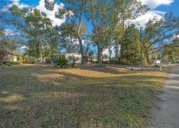 Picture of 2445 SE 174Th Court, Silver Springs, FL 34488