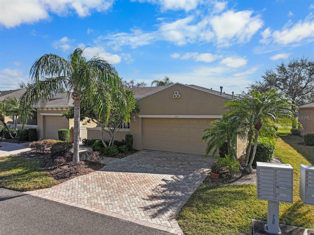 Picture of 2416 Kensington Greens Drive Unit 2416, Sun City Center, FL 33573