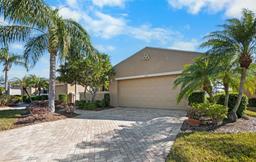 Picture of 2416 Kensington Greens Drive Unit 2416, Sun City Center, FL 33573