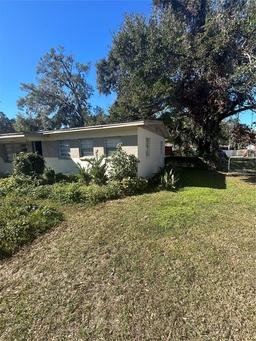 Picture of 404 N Oakwood Avenue, Brandon, FL 33510