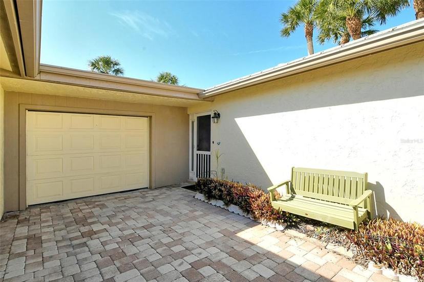 Picture of 147 Whispering Sands Drive Unit V29, Sarasota FL 34242