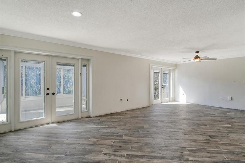 Picture of 147 Whispering Sands Drive Unit V29, Sarasota FL 34242