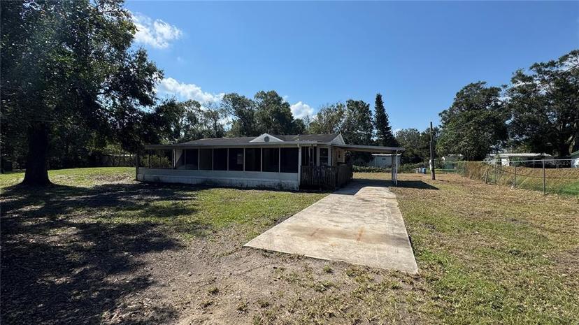 Picture of 210 N Myrtle Drive, Kenansville FL 34739