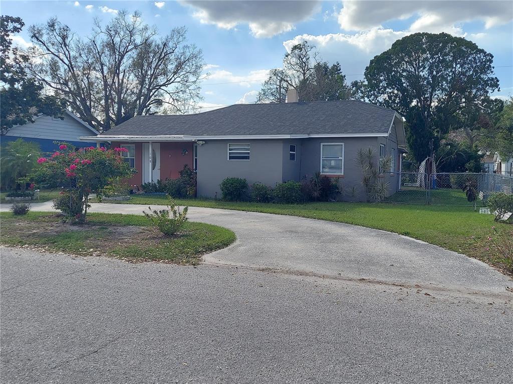 Picture of 108 Prospect Avenue, Winter Haven, FL 33880