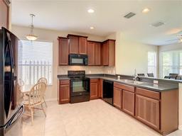 Picture of 929 Windton Oak Drive, Ruskin, FL 33570