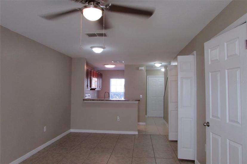 Picture of 261 Autumn Lane Unit 4, Kissimmee FL 34743