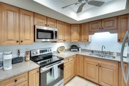 Picture of 1430 57Th Street W Unit 1430, Bradenton, FL 34209