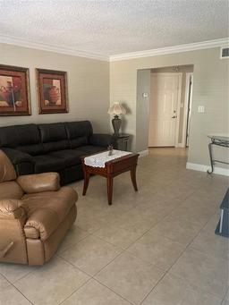 Picture of 8615 Mallard Reserve Drive Unit 102, Tampa, FL 33614