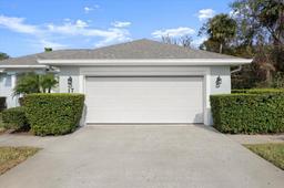 Picture of 17 Lakeside Place E, Palm Coast, FL 32137