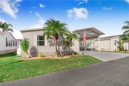 Picture of 332 Fairway Boulevard, Frostproof, FL 33843