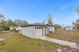 Picture of 131 W Crystal Avenue, Lake Wales, FL 33853