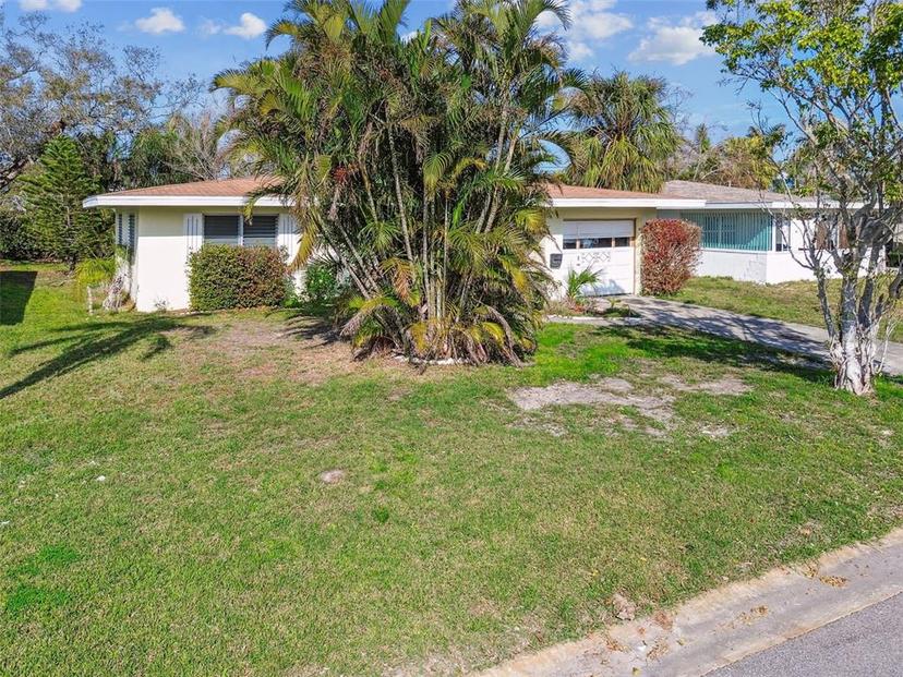 Picture of 2480 Baywood Drive E, Dunedin FL 34698