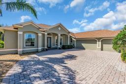 Picture of 3336 Lakeside Circle, Parrish, FL 34219