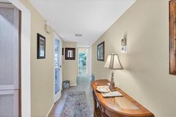 Picture of 3990 Overlook Bend Unit 19, Sarasota, FL 34232