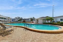 Picture of 1655 S Highland Avenue Unit D238, Clearwater, FL 33756