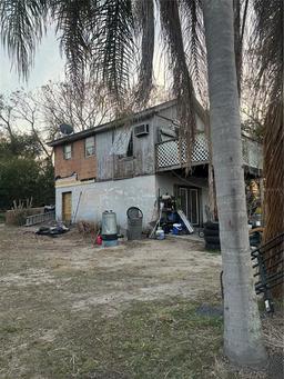 Picture of 310 Lake Avenue, Dundee, FL 33838