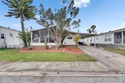 Picture of 9417 Star Gazer Lane, Riverview, FL 33578