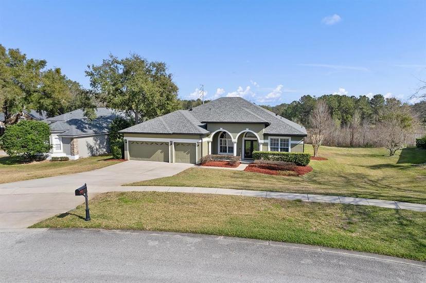 Picture of 225 Sutherland Court, Apopka FL 32712