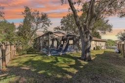 Picture of 9790 Parkwood Court, Seminole, FL 33777