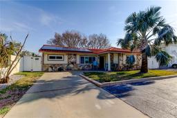 Picture of 120 60Th Ave, St Pete Beach, FL 33706